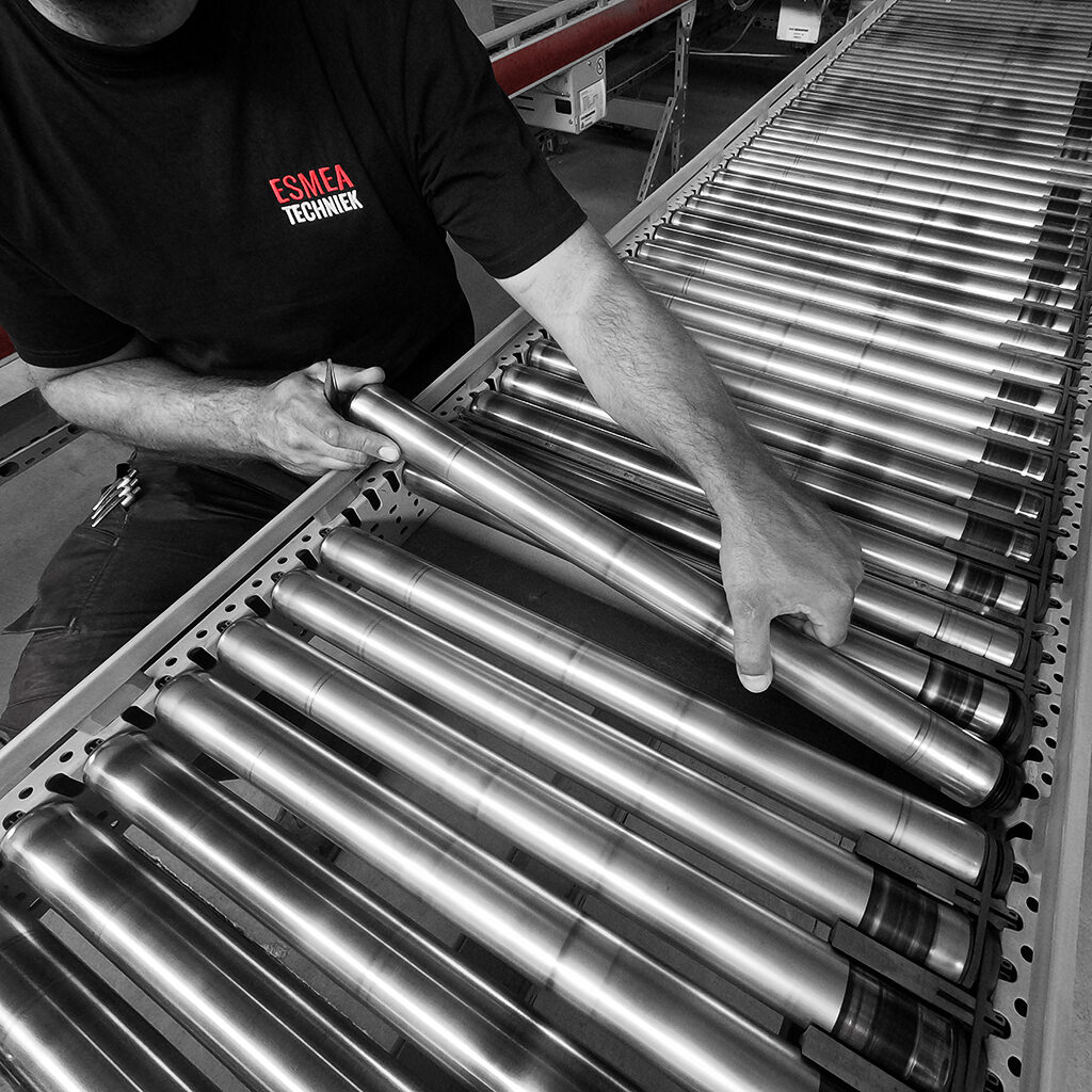 nimble_asset_pexels-elevate-1267338-scaled